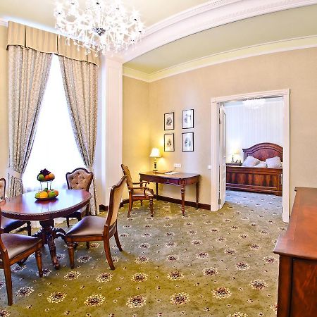 Alfavito Kyiv Hotel Zewnętrze zdjęcie