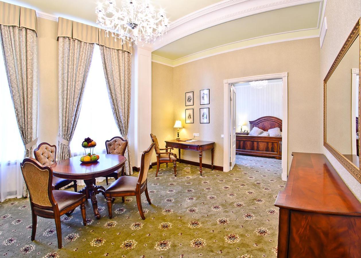 Alfavito Kyiv Hotel Zewnętrze zdjęcie