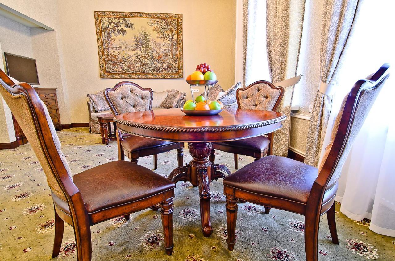 Alfavito Kyiv Hotel Zewnętrze zdjęcie